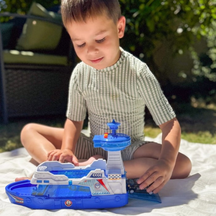 68117