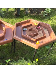 masterkidz-szesciokatny-stolik-do-zabawy-piaskiem-i-woda-labirynt-regulowana-wysokosc (2).jpg